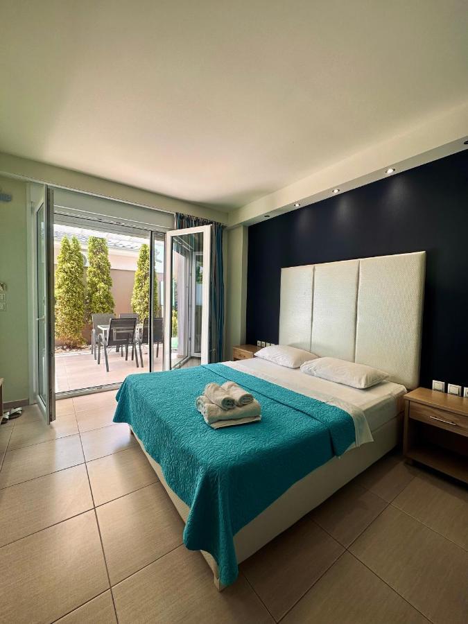 Crystal Blue Apartment Potos Ngoại thất bức ảnh